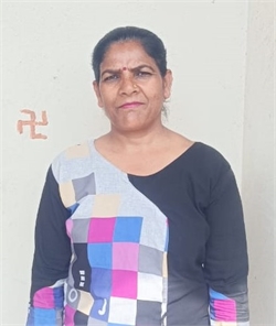 Aasha - Full time Cleaner and Cook and Patient Care and Elderly Care and Baby Sitter in hariyana in Faridabad