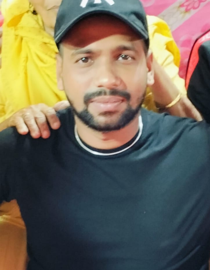 Akash - Part time in Indian in Mumbai