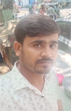 Akhilesh Tiwari - Full time Cleaner in malad in Mumbai
