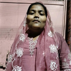Alisha - Part time Baby Sitter in Sector-A/10, in Delhi