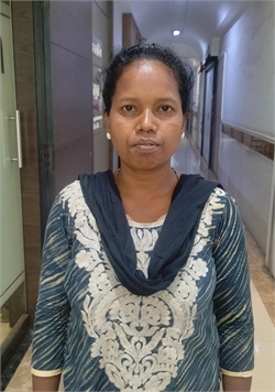Alma Kullu - Full time Cleaner in Malad West in Mumbai