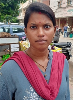 Amita Podan - Part time Cook and Baby Sitter in Gautam Nagar in Delhi