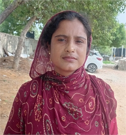 Anbaraa begum - Part time Cleaner and Cook in Masoodpur in Delhi