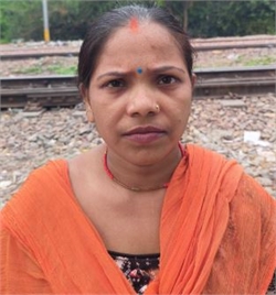 Anita - Part time Baby Sitter in Kirti Nagar in Delhi