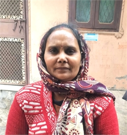 Anita - Part time Cleaner and Cook in Azadpur in Delhi