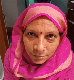 Anita - Part time Cleaner and Baby Sitter in Majnu Tila in Delhi