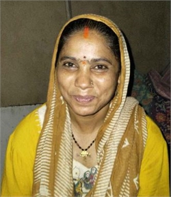 Anita Devi - Part time Cleaner and Cook in Sector 15 in Noida