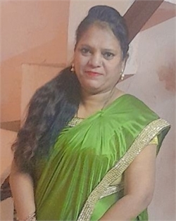 Anita Kedare - Part time Cleaner and Cook in Khar East in Mumbai
