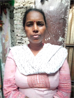 Anita Pande - Part time Baby Sitter in Patparganj in Delhi