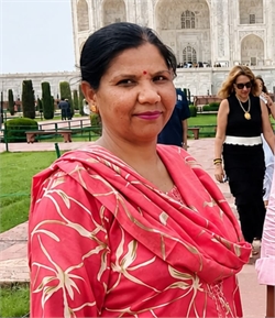 Anita Varma - Part time Cook and Baby Sitter in Mehrauli in New Delhi