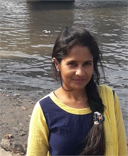 Anjana Suresh Dattani - Part time Baby Sitter in Malad West in Mumbai