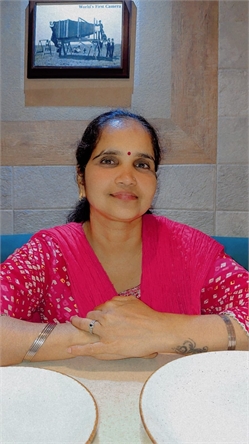 Anju Denesh Singh - Part time Cleaner and Cook and Patient Care and Elderly Care and Baby Sitter in dadar east in Mumbai
