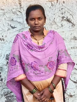 Aparna Shripad Salunkhe - Full time Cleaner and Cook and Patient Care and Elderly Care and Baby Sitter in Solapur in Solapur