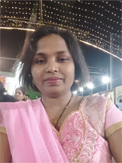 Archana Jadhav - Part time Cleaner and Cook in Khar East in Mumbai