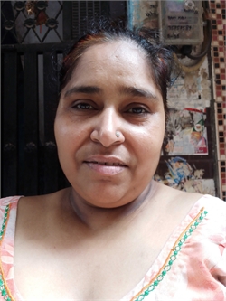 Asha - Part time Cleaner and Cook in vinod nagar in Delhi