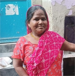 Asha - Part time Cleaner and Baby Sitter in Narela in Delhi