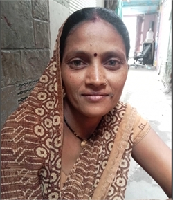 Asha Devi - Part time Baby Sitter in Prem Bari Pul in Delhi