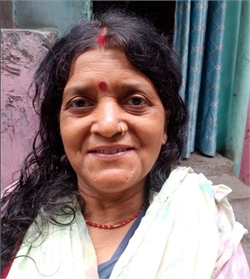 Asha Devi - Part time Cook and Baby Sitter in Timarpur in Delhi