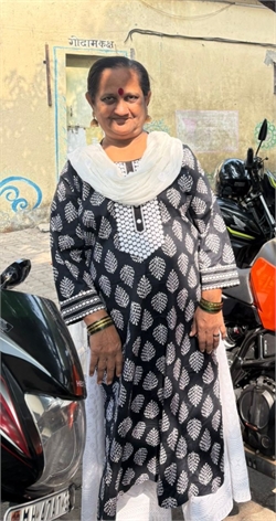 Ashwini Ghanekar - Part time Cleaner and Cook in Andheri West in Mumbai
