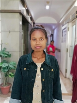 Asima Dungdung - Full time Cleaner and Baby Sitter in Malad West in Mumbai