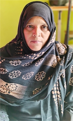 Beby Mahant - Full time Cleaner and Cook and Patient Care and Elderly Care and Baby Sitter in Azad Chowk in Kolhapur