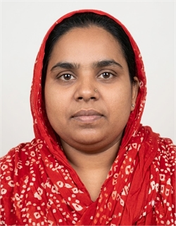 Bharti - Part time Cleaner and Cook and Baby Sitter in Pankha Rd, JJ Colony in New Delhi