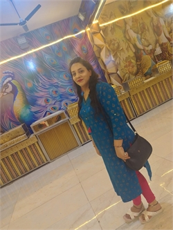 Bhavana - Part time Cook in Geeta Colony in Noida