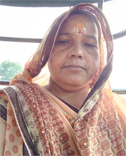 Vimla Devi - Part time Cleaner and Cook and Baby Sitter in Nihal Vihar in Delhi
