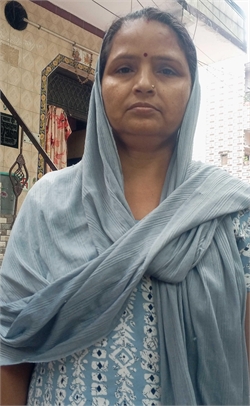 bito devi - Part time Cleaner and Cook in Nand nagri in Delhi