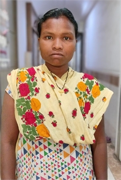 Budhani Kerketta - Full time Cleaner in malad west in Mumbai