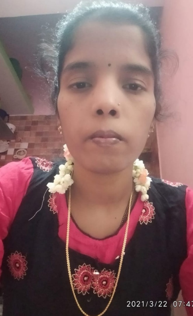 Shoba - Part time Baby Sitter in Kadabagere Cross in Bangalore Bengaluru