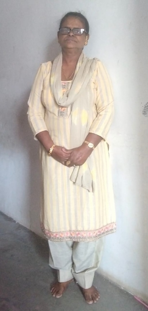 Nanda Darshanlal Sharma - Part time Cleaner and Patient Care and Elderly Care and Baby Sitter in malad west in Mumbai
