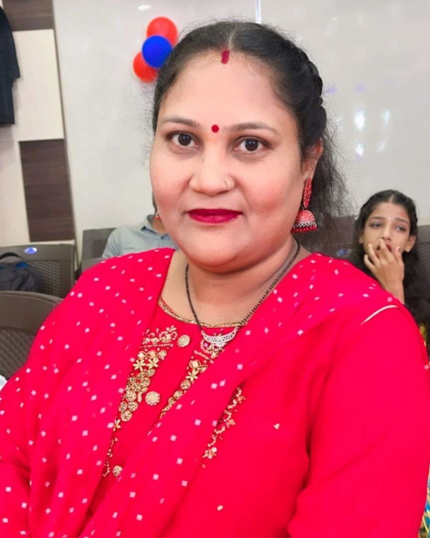 Reena Koltal - Part time Cleaner and Baby Sitter in Airoli in Navi Mumbai