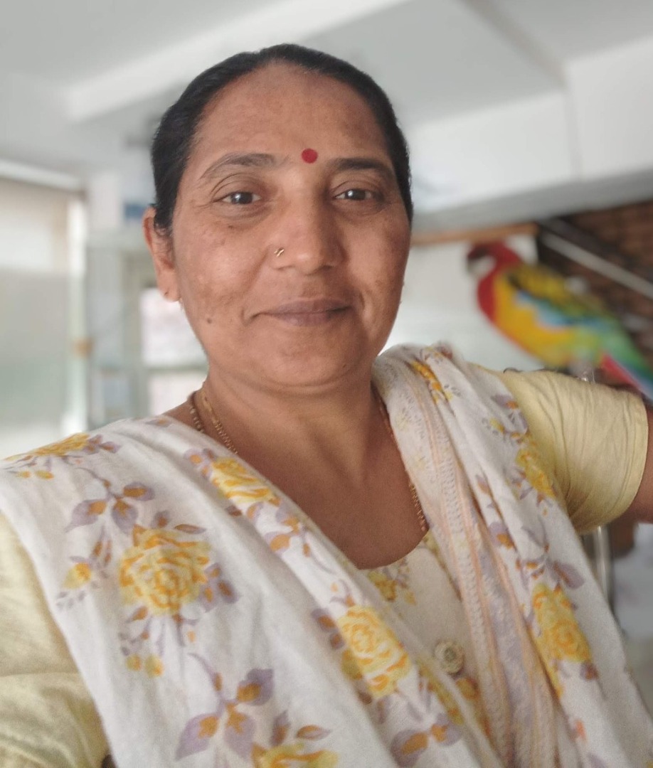 Kiran Rajendraji Sharma - Part time Cook and Patient Care and Elderly Care and Baby Sitter in Chinchwad in Pune