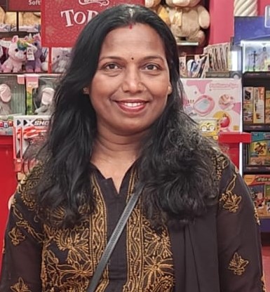 Surekha Pal - Part time Cook in Malad East in Mumbai