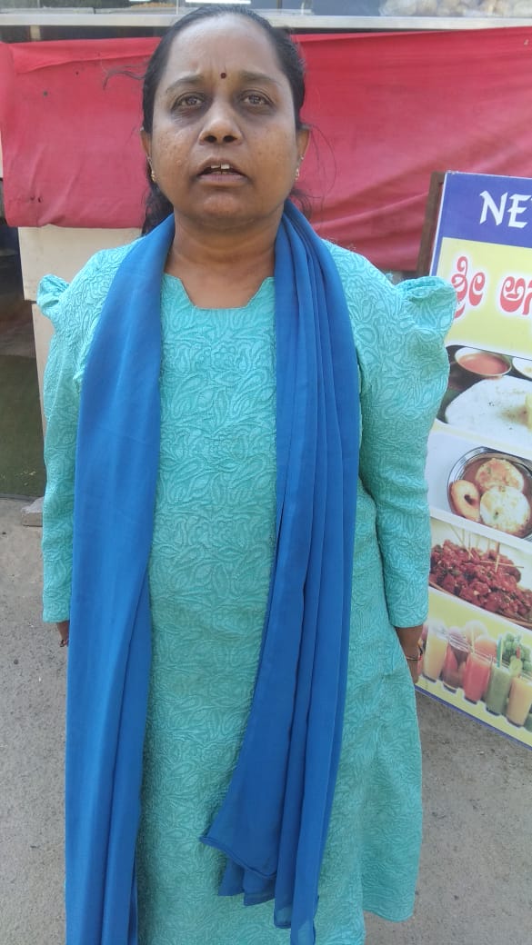 K R Anitha - Part time Cook and Baby Sitter in Kumarswamy layout in Bangalore Bengaluru