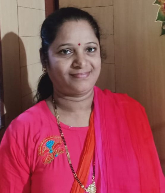 Vinita Ghanekar - Part time Baby Sitter in Virar West in Mumbai