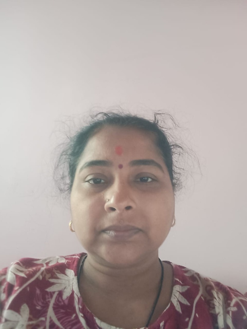 Jayashree  sontel - Part time Cook and Baby Sitter in Worli, in Mumbai