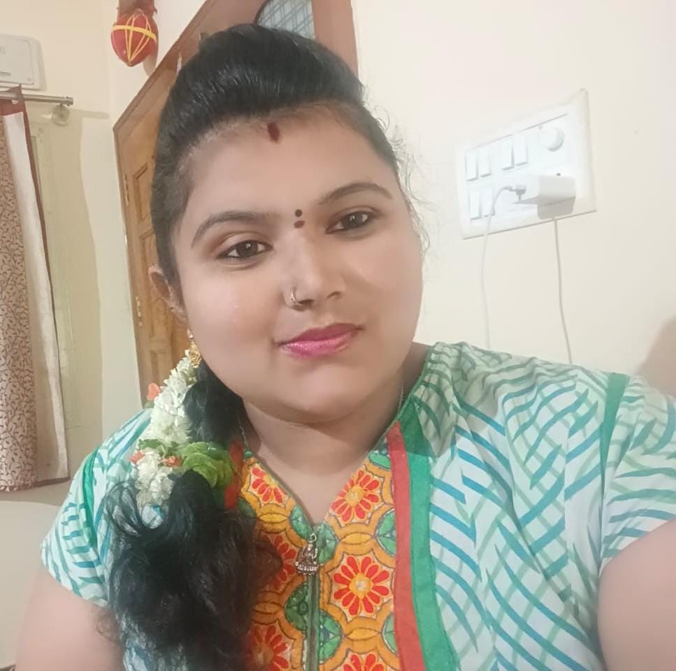 Rathna - Part time Cook in RR School in Mysore