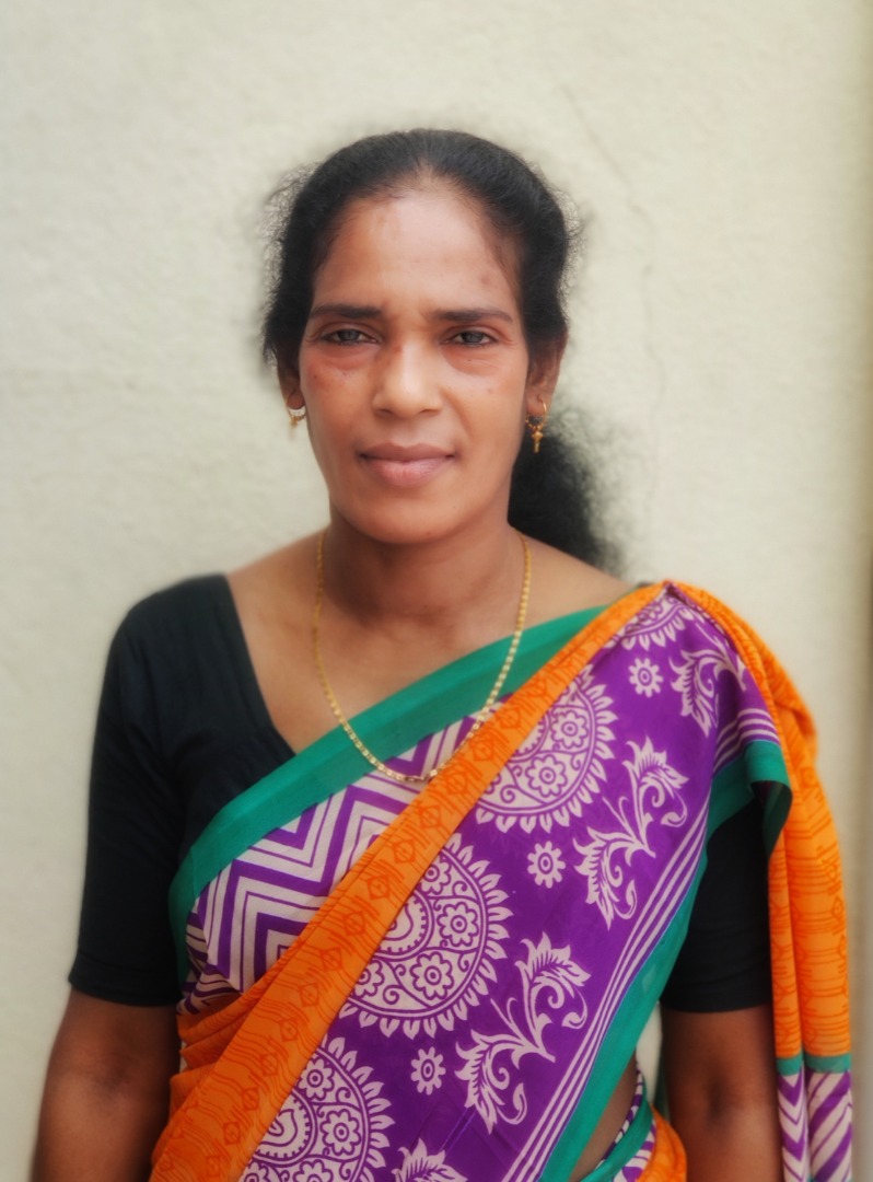 Astami Debnath - Full time Cleaner and Cook and Baby Sitter in Neelasandra in Bangalore Bengaluru