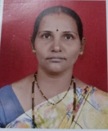 Kalpana Tayde - Part time Cleaner and Cook in Ghatkoper East in Mumbai