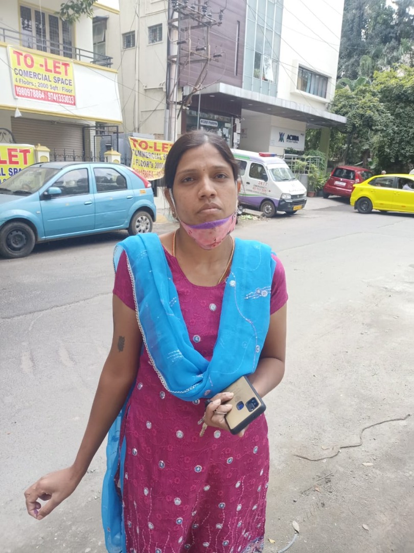 Madhu - Part time Cleaner and Cook and Baby Sitter in Ejipura in Bangalore Bengaluru