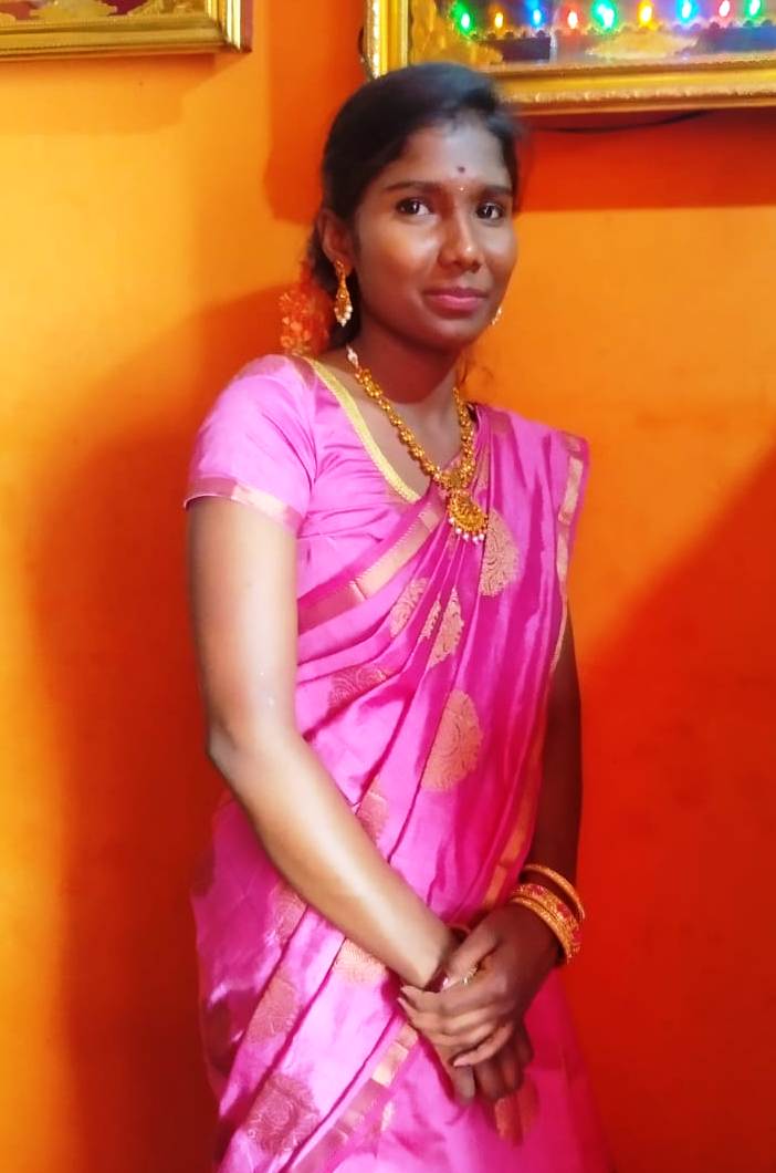 Ambika - Full time Cleaner and Baby Sitter in Bannerghatta in Bangalore Bengaluru