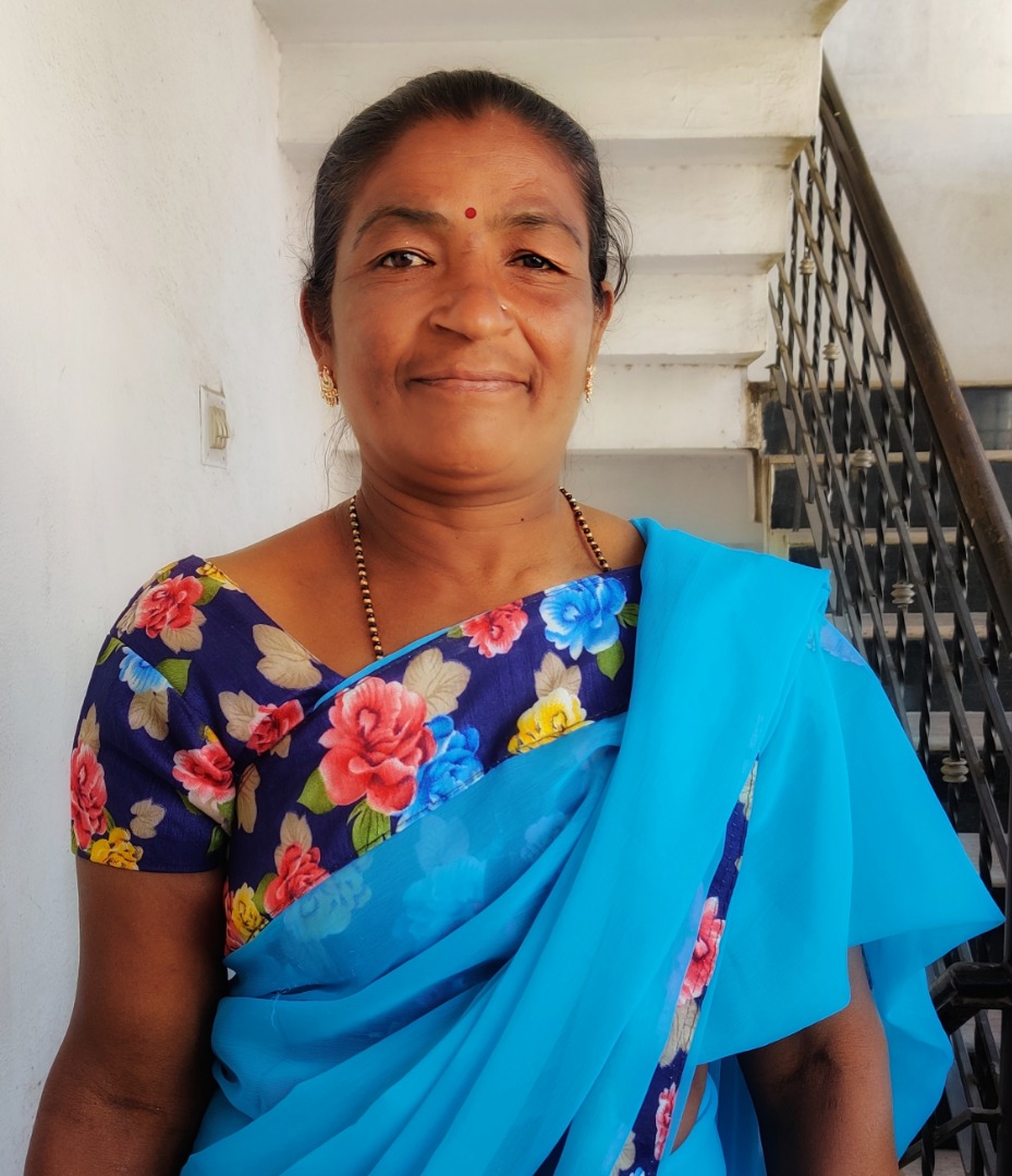 PuttaLakshmi - Full time Cleaner and Baby Sitter in Sriranga patna in Bangalore Bengaluru
