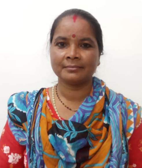 Rubina Toppo - Full time Cleaner and Patient Care and Elderly Care and Baby Sitter in Malad west in Mumbai
