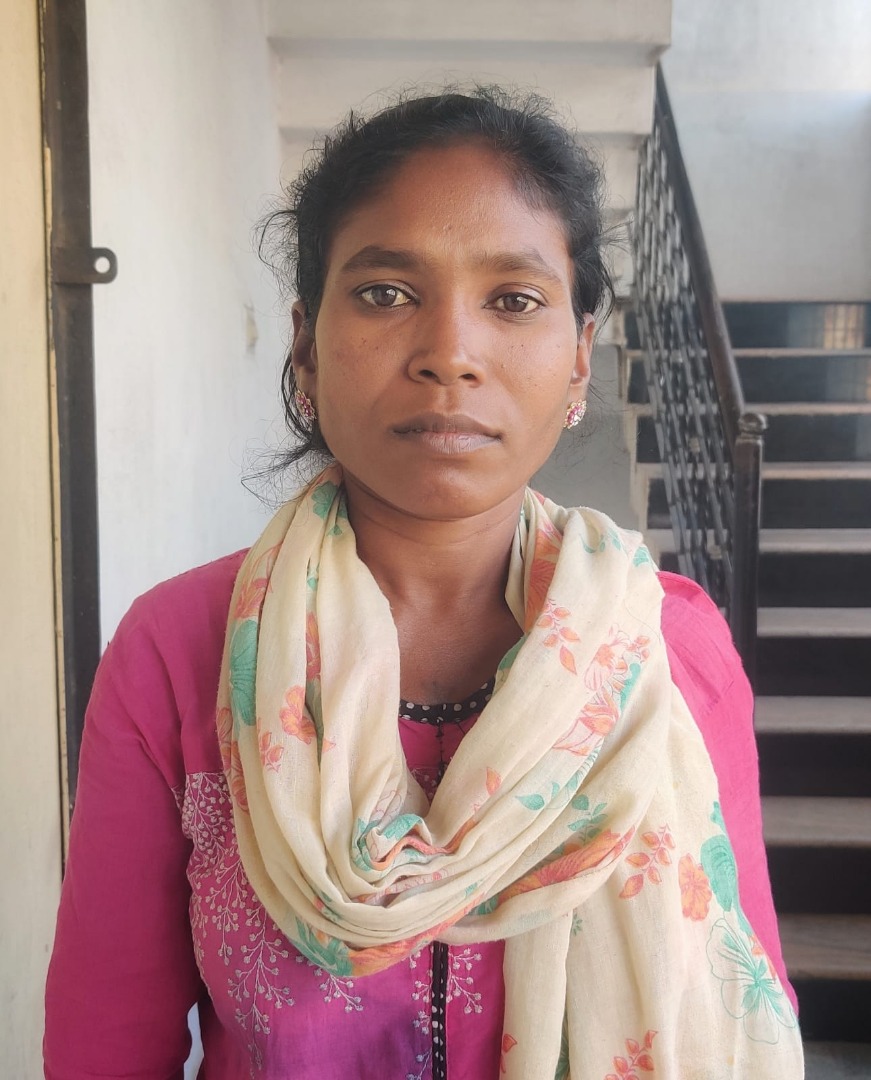 Jakshmi Murmu - Full time Cleaner in Wilson garden in Bangalore Bengaluru