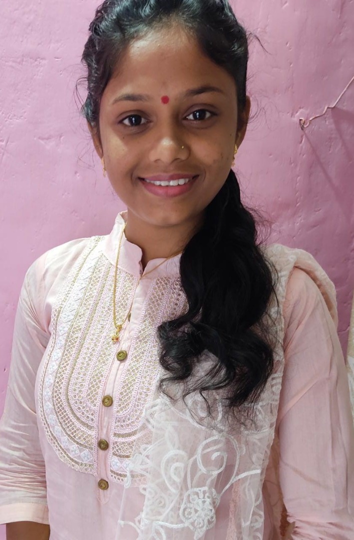 shruti ambike - Full time Cleaner and Cook and Baby Sitter in Goregaon West in Ratnagiri