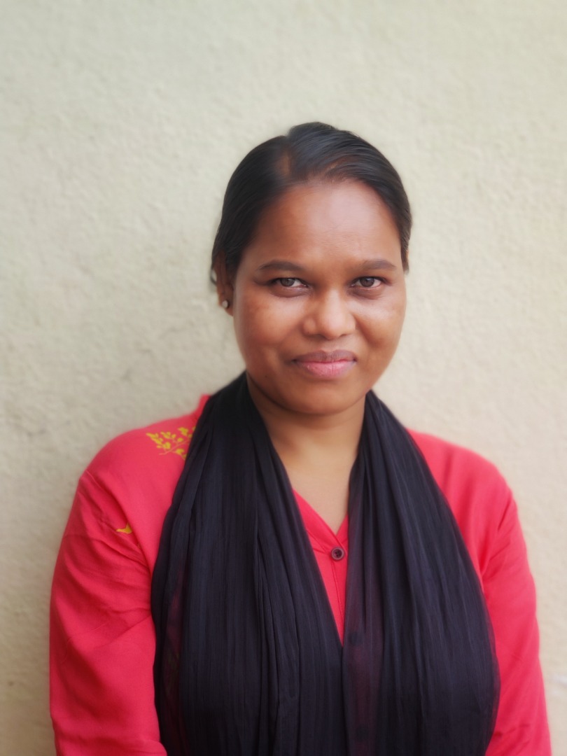 Anita toppo - Full time Cook and Baby Sitter in Kormangala in Bangalore Bengaluru