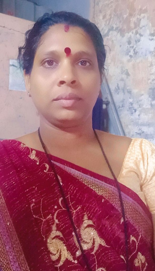 Dropati Kuchikarve - Part time Cleaner and Cook in Dharavi in Mumbai