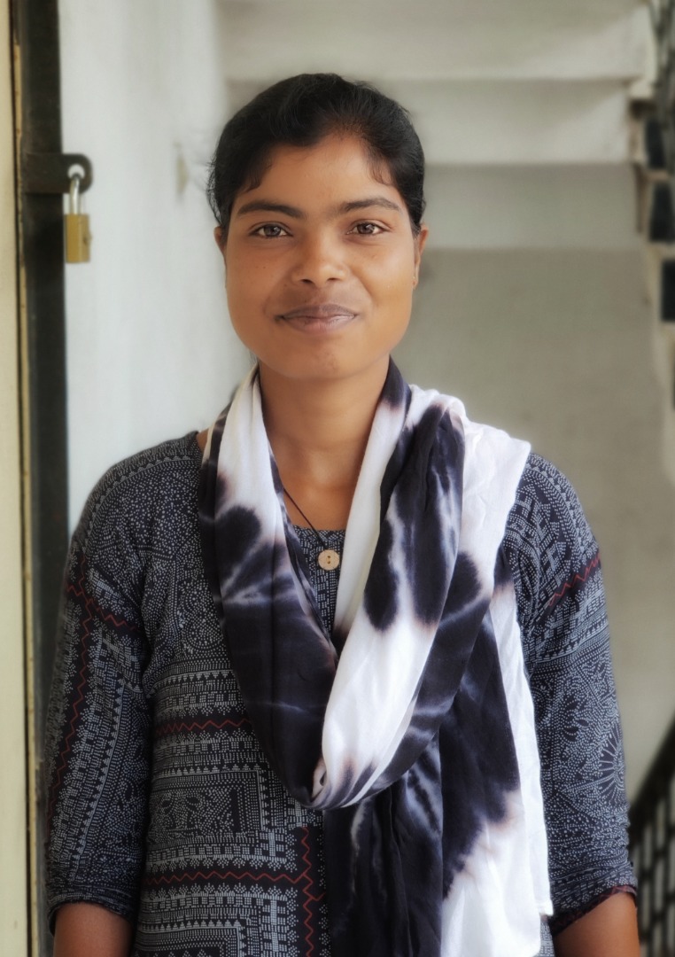 Pramila Toppo - Full time Cleaner and Cook and Baby Sitter in Wilson Garden in Bangalore Bengaluru
